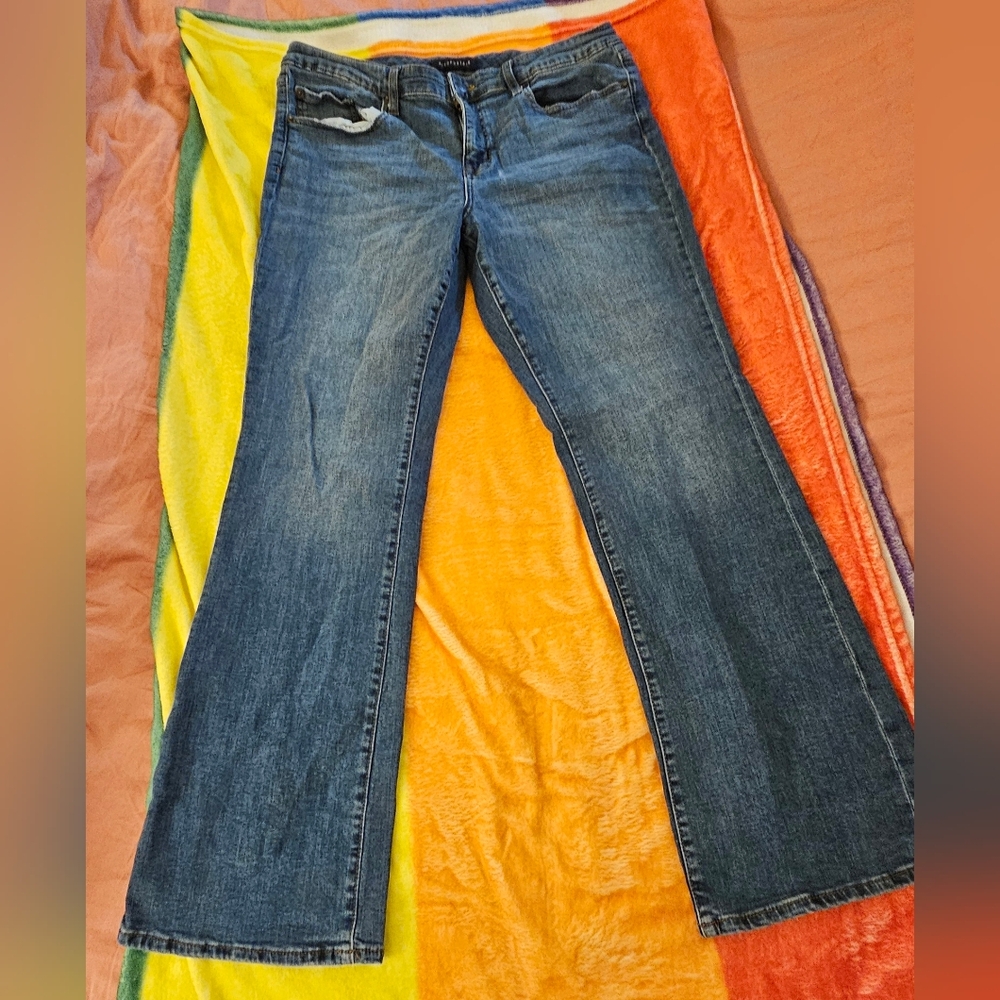 Aero Women's Jeans